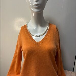 Fenn Wright Manson Vibrant Orange V-Neck Sweater. Cashmere